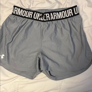 Under Armour Women's Athletic Shorts in Light Gray